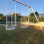 Pomegranate Tree House - Meteora منزل ريفي *
