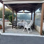 Pomegranate Tree House - Meteora منزل ريفي كالامباكا