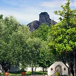 منزل ريفي Pomegranate Tree House - Meteora