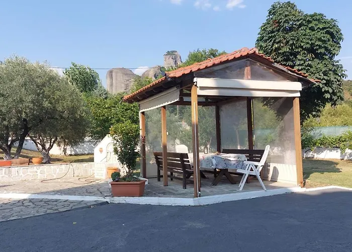 Pomegranate Tree House - Meteora Country house *