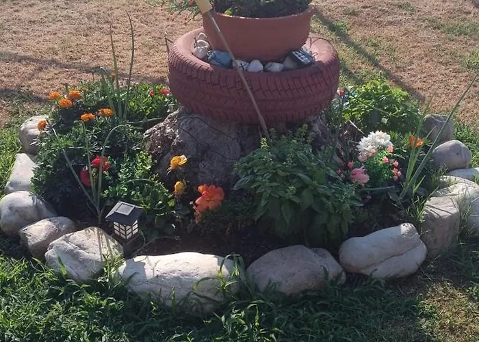 Pomegranate Tree House - Meteora Country house