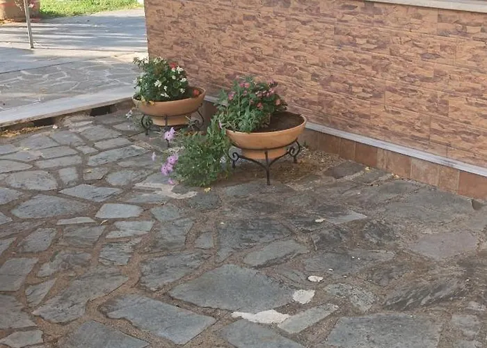 Pomegranate Tree House - Meteora Country house *