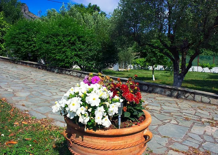 Pomegranate Tree House - Meteora Casa di campagna *
