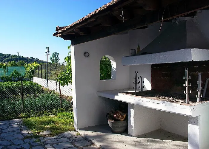 Pomegranate Tree House - Meteora Country house