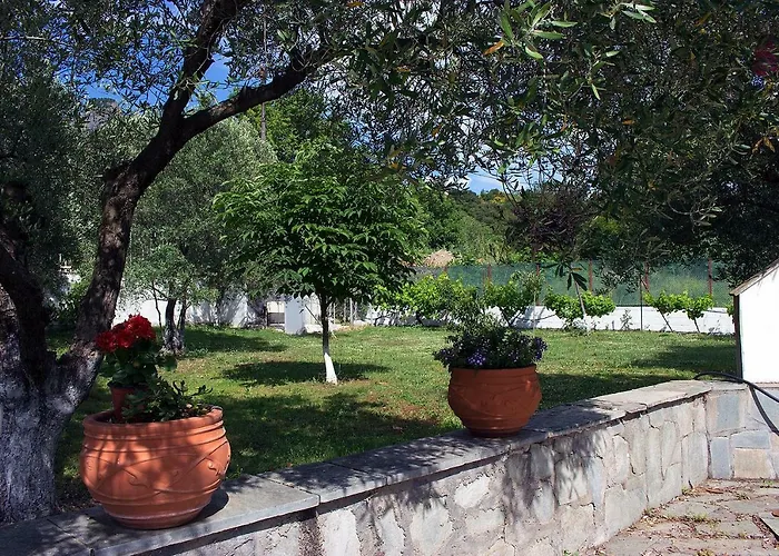 Pomegranate Tree House - Meteora Kalambaka